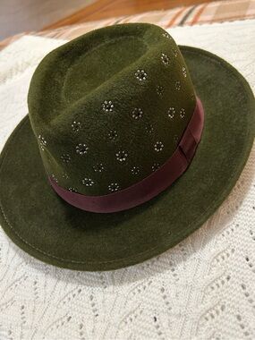 Etro Milano 100% Rabbit Fur Felt Fedora Hat w/ Rhinestones - Green / Size 57